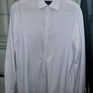 WRK Non-wrinkle White and Blue Patterned Shirt